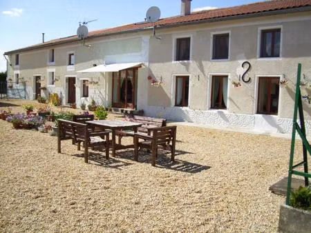 maison a vendre 4 chambres  2 gites  4200m²  dépendances