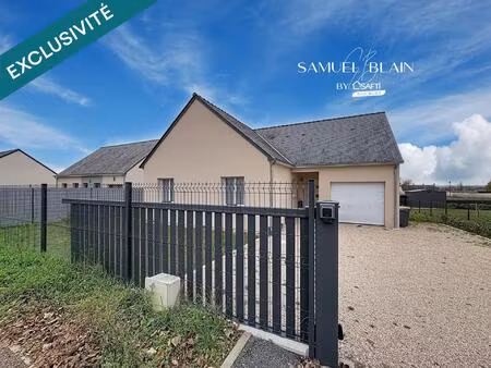 piscine  plain de plain pied 3 ch et jardin.