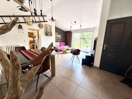 vente maison à la daguenière (49800) : à vendre / 117m² la daguenière