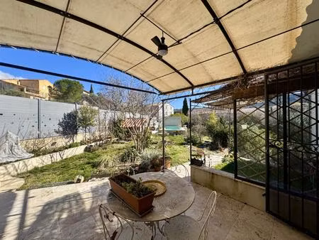 maison récente de 2020 3 chambres piscine vue dégagée garage & potentiel indépendant