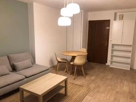 location appartement 2 pièces meublé à caen (14000) : à louer 2 pièces meublé / 34m² caen