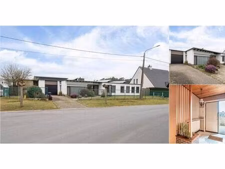 maison à vendre à de hassels 49 mol (rbv34572)