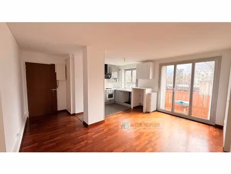 location appartement 2 pièces 53 m² à rueil-malmaison (92500)  1 250 €