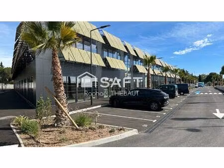 bureau 38 m² | emplacement stratégique sur la rn7