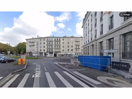 location locaux professionnels 3 pièces 60 m² à brest (29200)  1 050 €