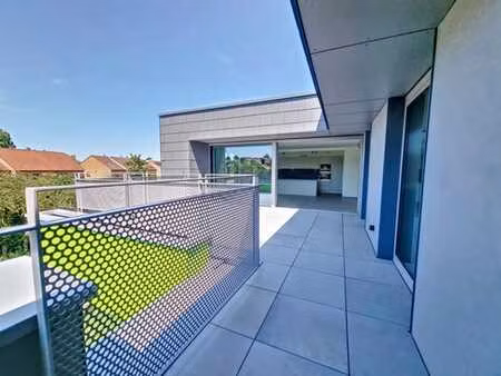 spacieux appartement-villa 3ch - braine-l'alleud.