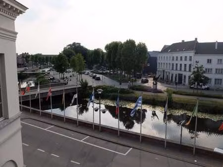 gezellig gemeubeld appartement met mooiste zicht van lokeren