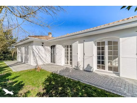 vente maison 4 pièces 145 m² à villenave-d'ornon (33140)  612 495 €
