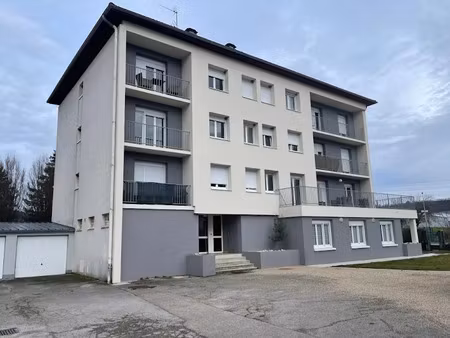 vente appartement 4 pièces 77 m² à domblans (39210)  128 000 €