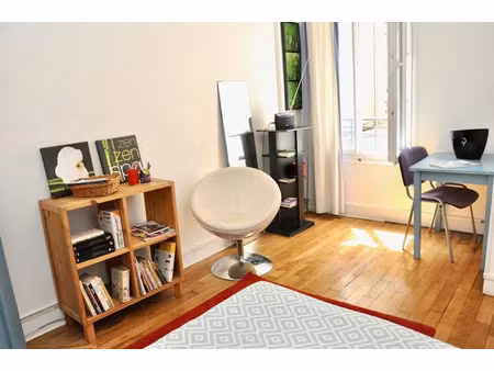 location meublée appartement 1 pièce 21 m² à clichy (92110)  950 €