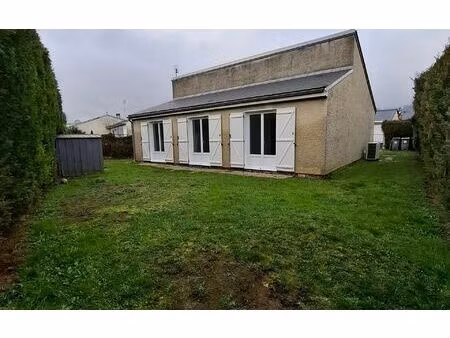 location maison  m² t-4 à othis  1 475 €