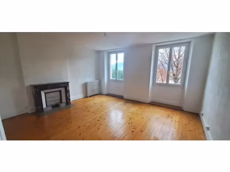 vente appartement 4 pièces 109.77 m² à tullins (38210)  130 000 €