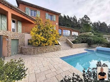 vins-sur-caramy propriété familiale avec vue panoramique  piscine à débordement et 6 300 m