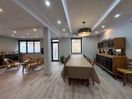vente maison à yvré-le-pôlin (72330) : à vendre / 250m² yvré-le-pôlin