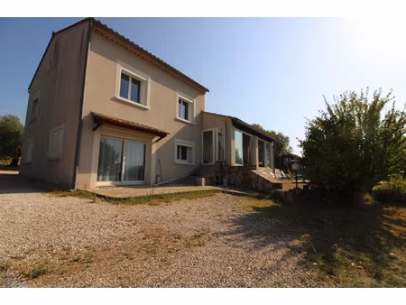 villa 170 m2 terrain 7000 m2 vue degagee.