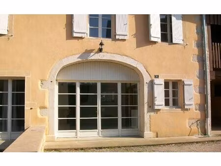 location appartement  80.72 m² t-4 à maynal  600 €