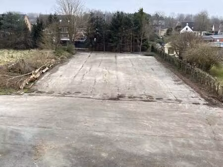 buitenruimte  volledig verhard