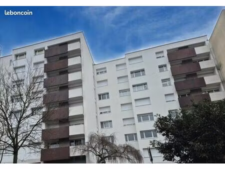 studio 1 pièce 29 m²