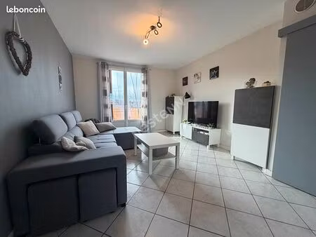 appartement 3 pièces 56 m²