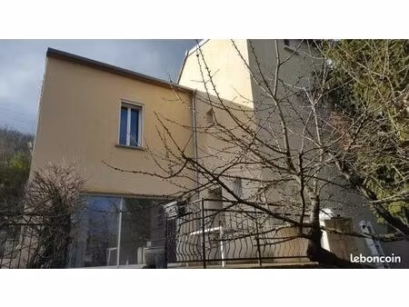 maison 5 pièces 112 m²