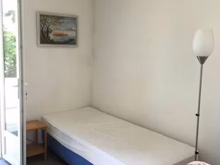 beau studio à louer