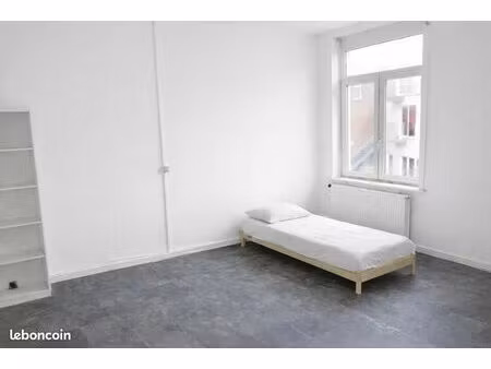 studio lumineux 20m2