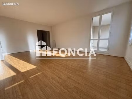 appartement 3 pièces 102 m²