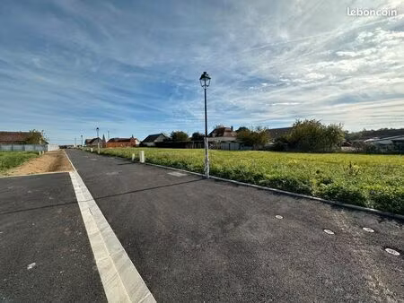 terrain 450 m² saulnieres