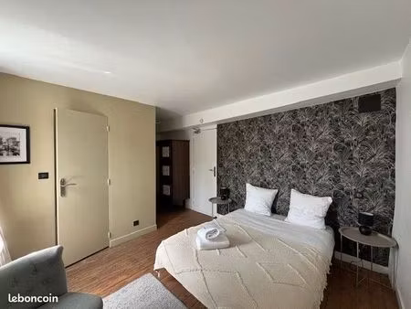 chambre meublée dans petite résidence conviviale avec espaces communs