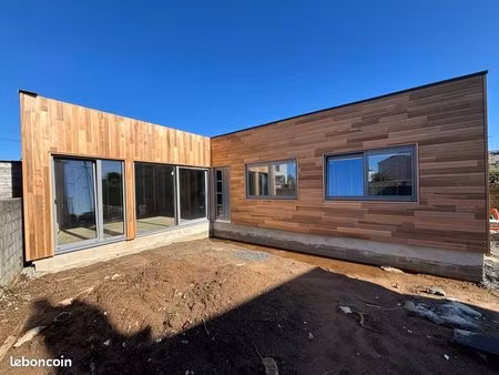 maison neuve  deux chambres