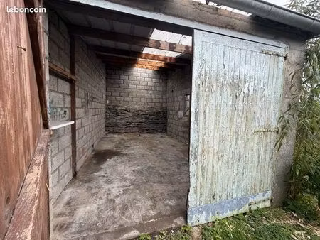 garage 17m2 hyper centre