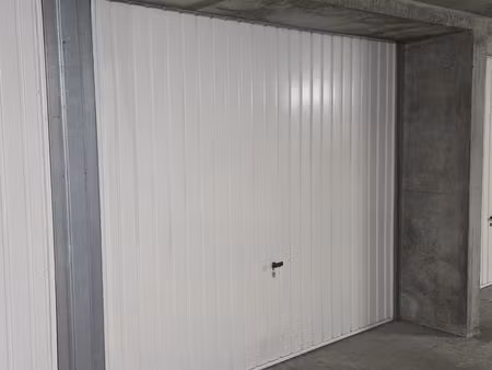 box a louer - standing croix rousse