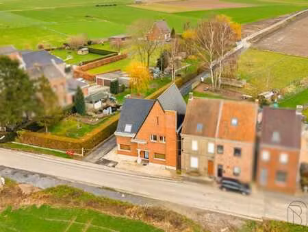 maison rurale avec 5 pieces et vue dégagée sur les champs !
