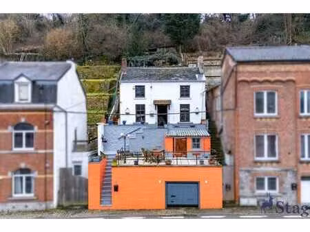 maison bel étage 3 chambres avec garage et jardin