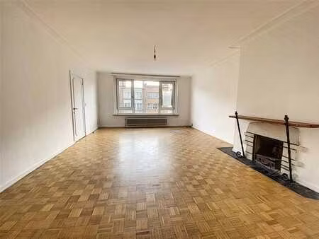 appartement 2 chambre + box+cave!