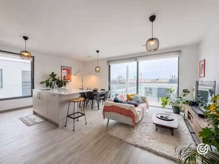 penthouse (2020) avec terrasse & parking - peb : b