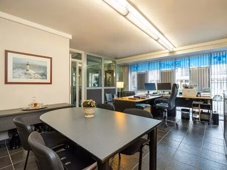 bien professionnel à vendre à burcht € 174.000 (leost) - vizi makelaar | zimmo