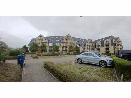 rustig gelegen appartement met 2 slaapkamers  vlakbij de ...