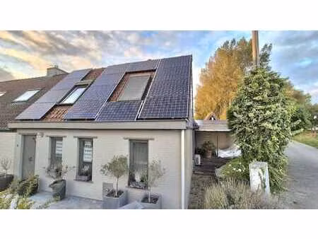 prachtig gelegen energiezuinige hoekwoning in landelijke ...