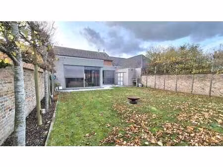 landelijk gelegen energiezuinige woning met 3 ruime slaap...