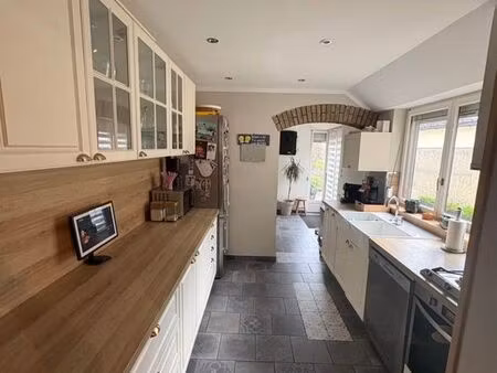 maison de ville 6 pièces 110 m²