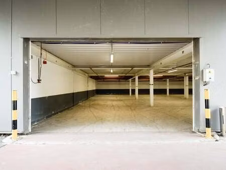 bien professionnel à louer à kruibeke € 3.947 (llcqr) - hertsens vastgoed | zimmo