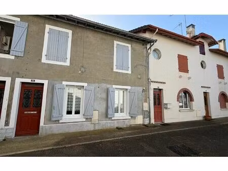 immeuble saint-sever 83 m² t-4 à vendre  200 000 €