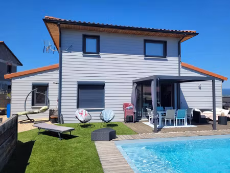 vente maison 5 pièces 112 m2 à saint-géron