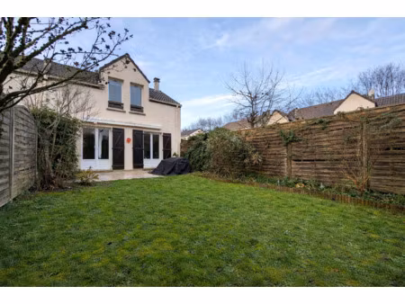 pavillon 5 pièces 95 m2 avec 4 chambres