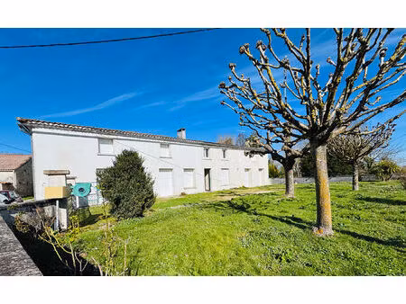 maison semussac 13 pièce(s) 329 m2