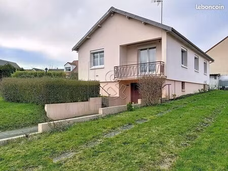 maison 4 pièces 80 m²