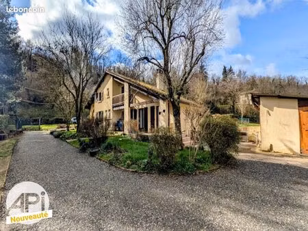 maison 7 pièces 170 m²