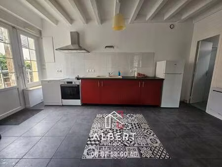 location maison meublé à rochefort-sur-loire (49190) : à louer meublé / 67m² rochefort-sur