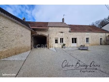 longère 4 pièces 105 m²